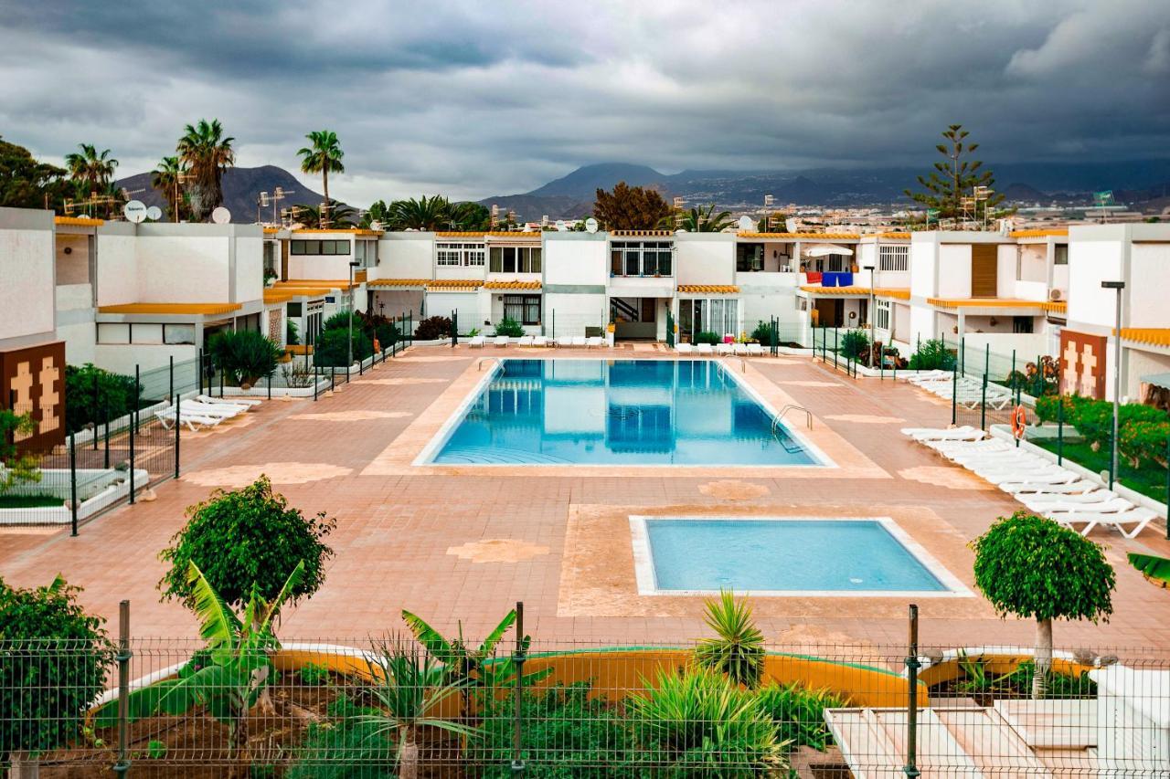 קוסטה דל סילנסיו New Apartment In Tenerife מראה חיצוני תמונה